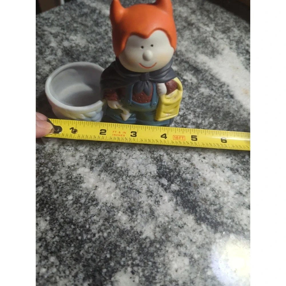 Vintage Ceramic Kmart Halloween Tea Light Candle Holder Vampire Costume
